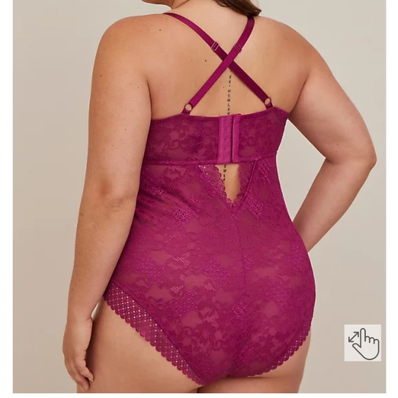 ✨NWT✨Torrid Underwire Unlined Bodysuit - Picture 2 of 5